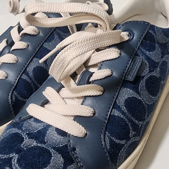 Coach CS106 Blue Demin Signature C's Shoes Womens 8.5B Coach Retail - Picture 9 of 10